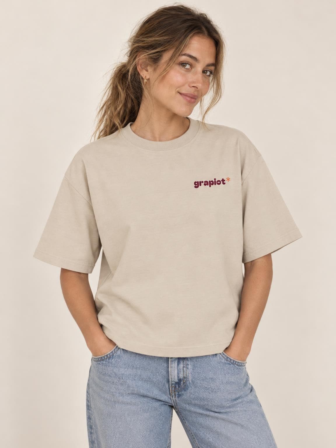 T-shirt vin More Sulfite vu de face, petit logo grapiot
